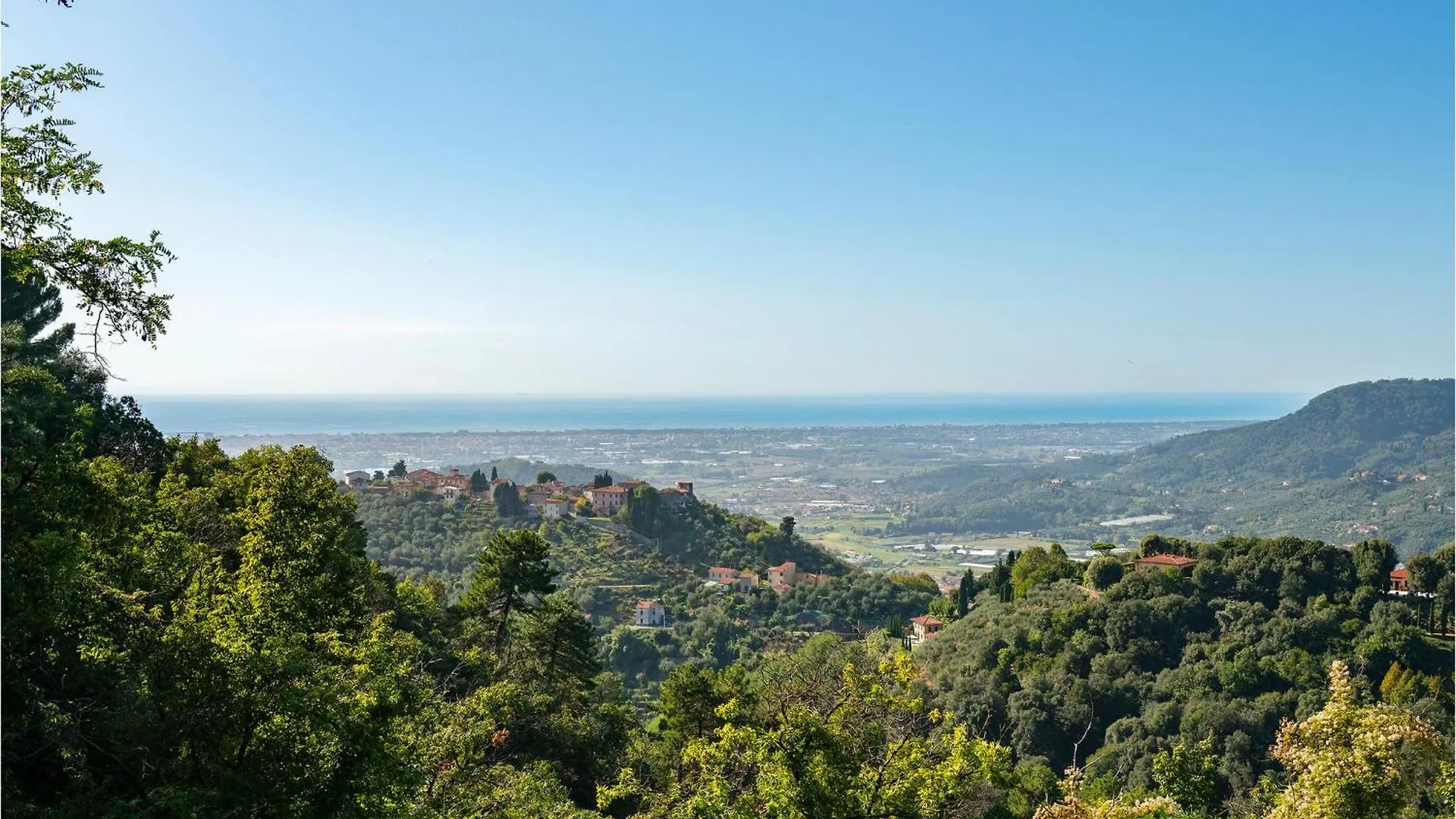 Holiday home Cozy Home In Massarosa With Kitchen Italy